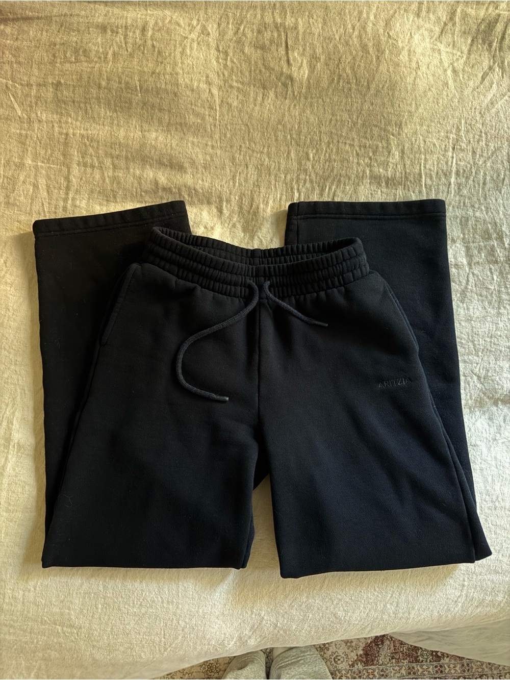 Aritzia Sweatpants Women’s